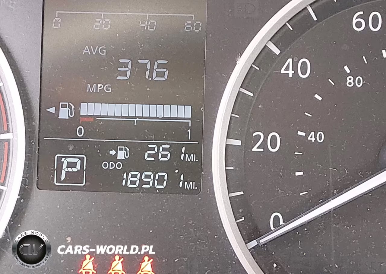 2025 Nissan Versa 1.6 S VIN:3N1CN8DV9SL873631 - 15