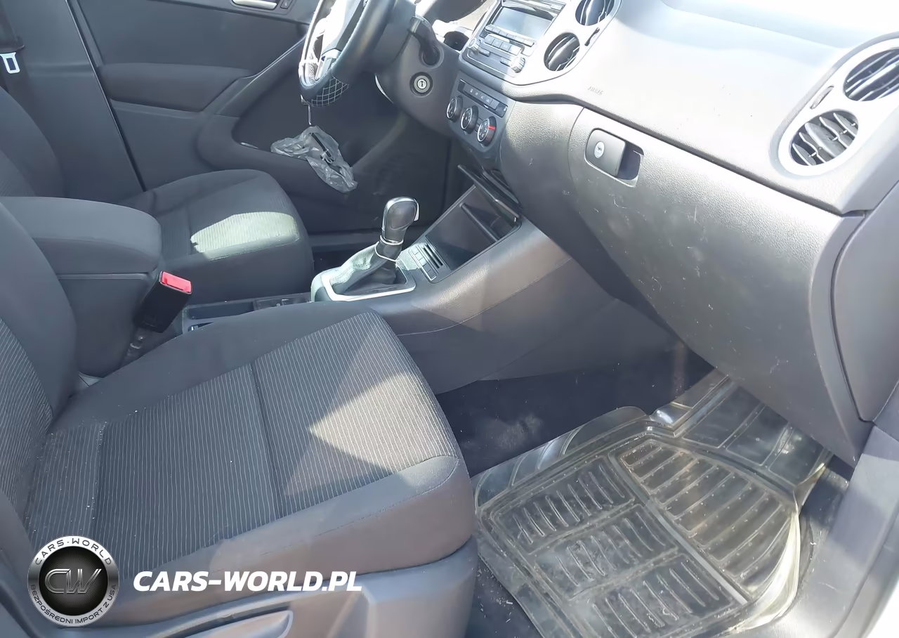 2013 Volkswagen Tiguan S VIN:WVGAV3AX8DW620774 - 5
