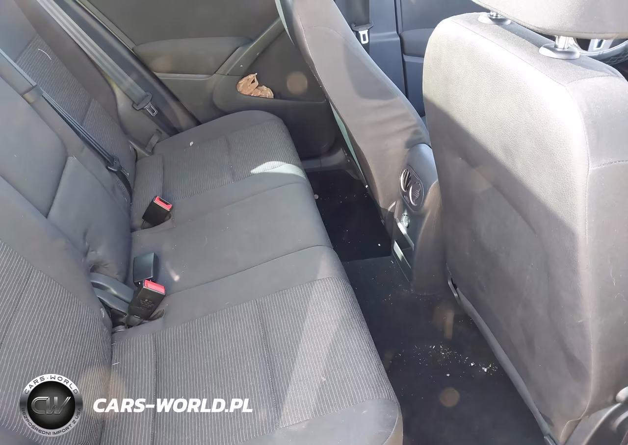 2013 Volkswagen Tiguan S VIN:WVGAV3AX8DW620774 - 8
