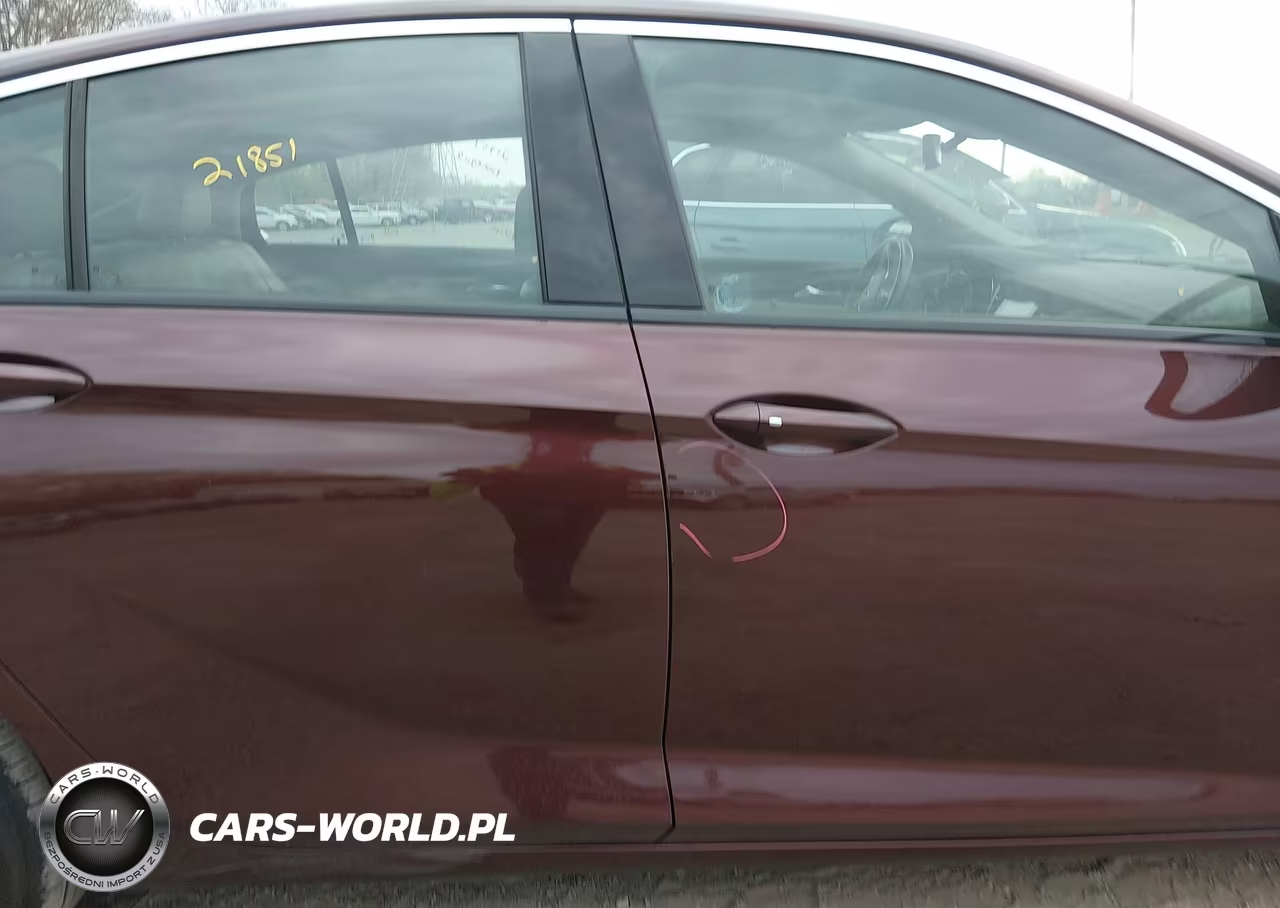 2018 Buick Regal Sportback Essence VIN:W04GP6SX0J1135850 - 13