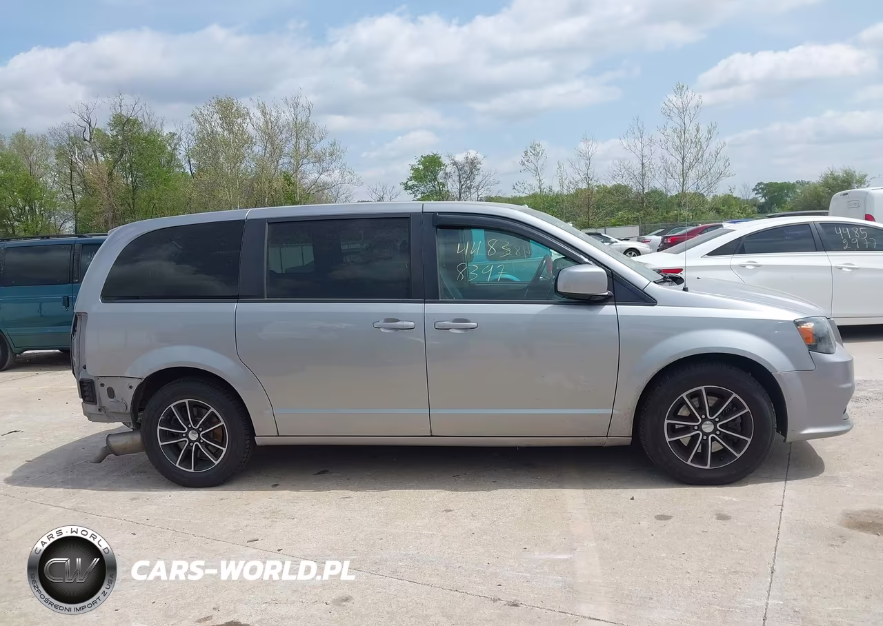 2019 Dodge Grand Caravan Gt VIN:2C4RDGEG8KR578799 - 14
