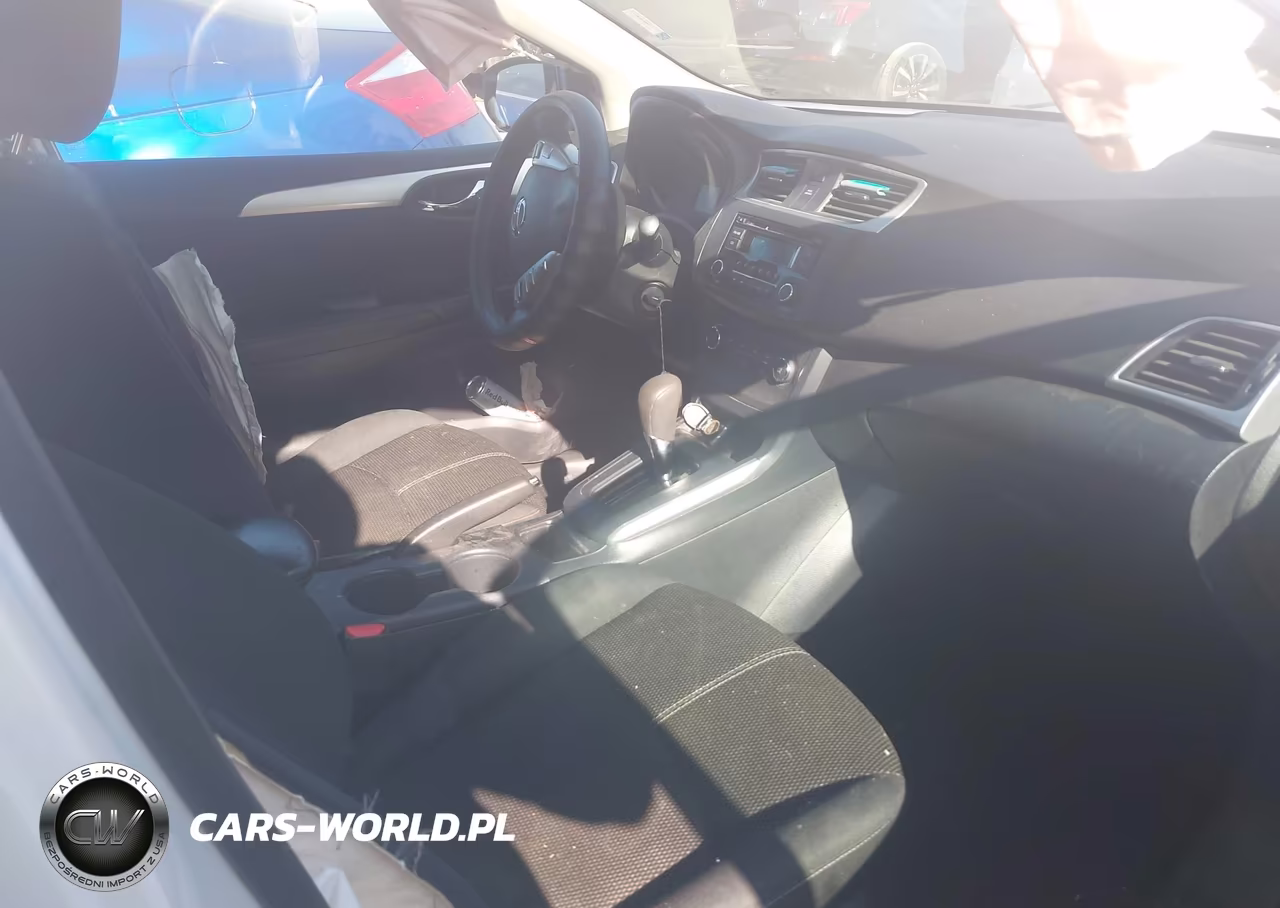 2017 Nissan Sentra S VIN:3N1AB7AP8HY297638 - 5