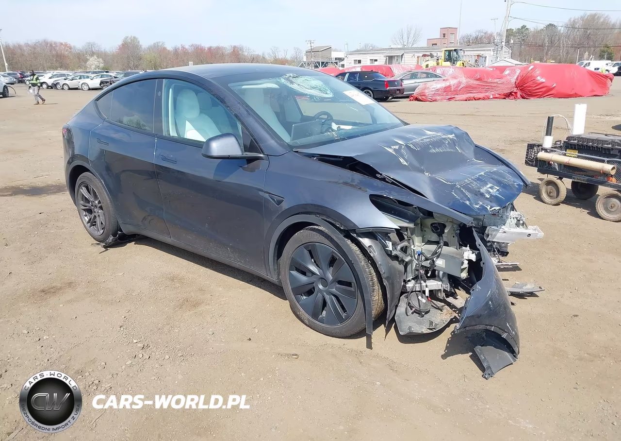 2024 Tesla Model Y Long Range Dual Motor All-Wheel Drive