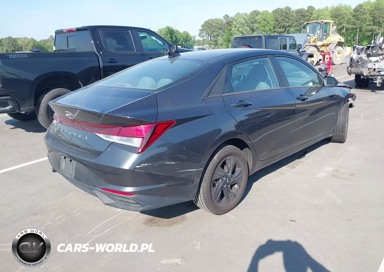 2023 Hyundai Elantra Sel VIN:5NPLM4AG4PH093672 - 4