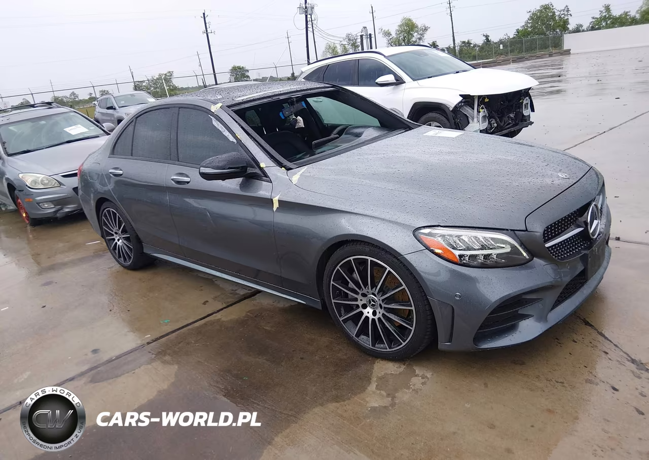 2020 Mercedes-Benz C 300