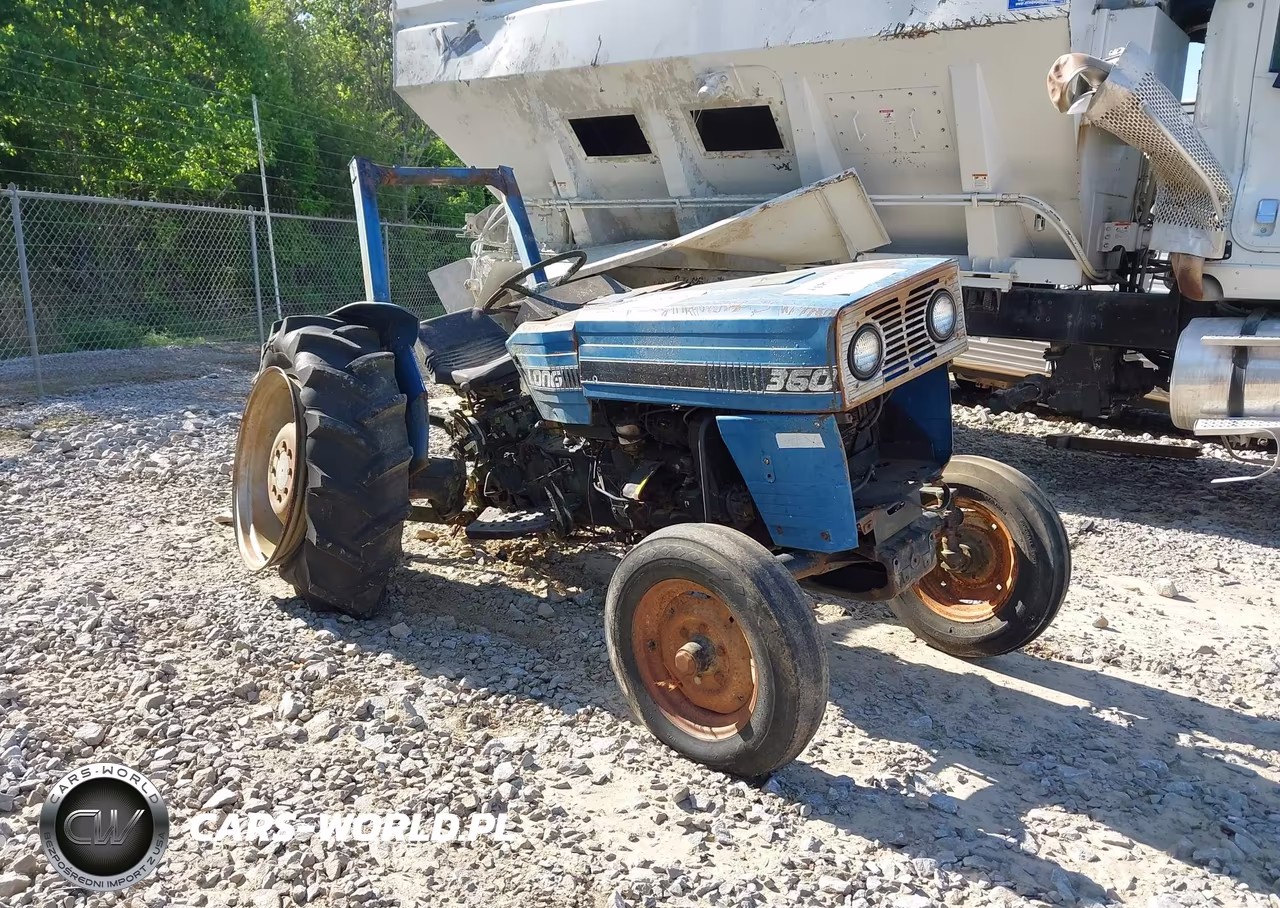 1985 Long 360 - 1563 Tractor