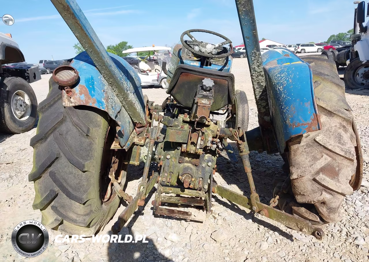 1985 Long 360 - 1563 Tractor VIN:35001030 - 12