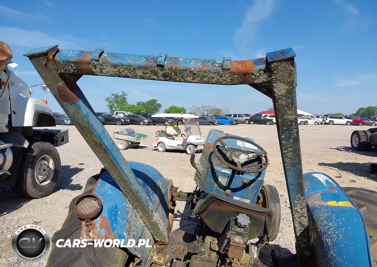 1985 Long 360 - 1563 Tractor VIN:35001030 - 13