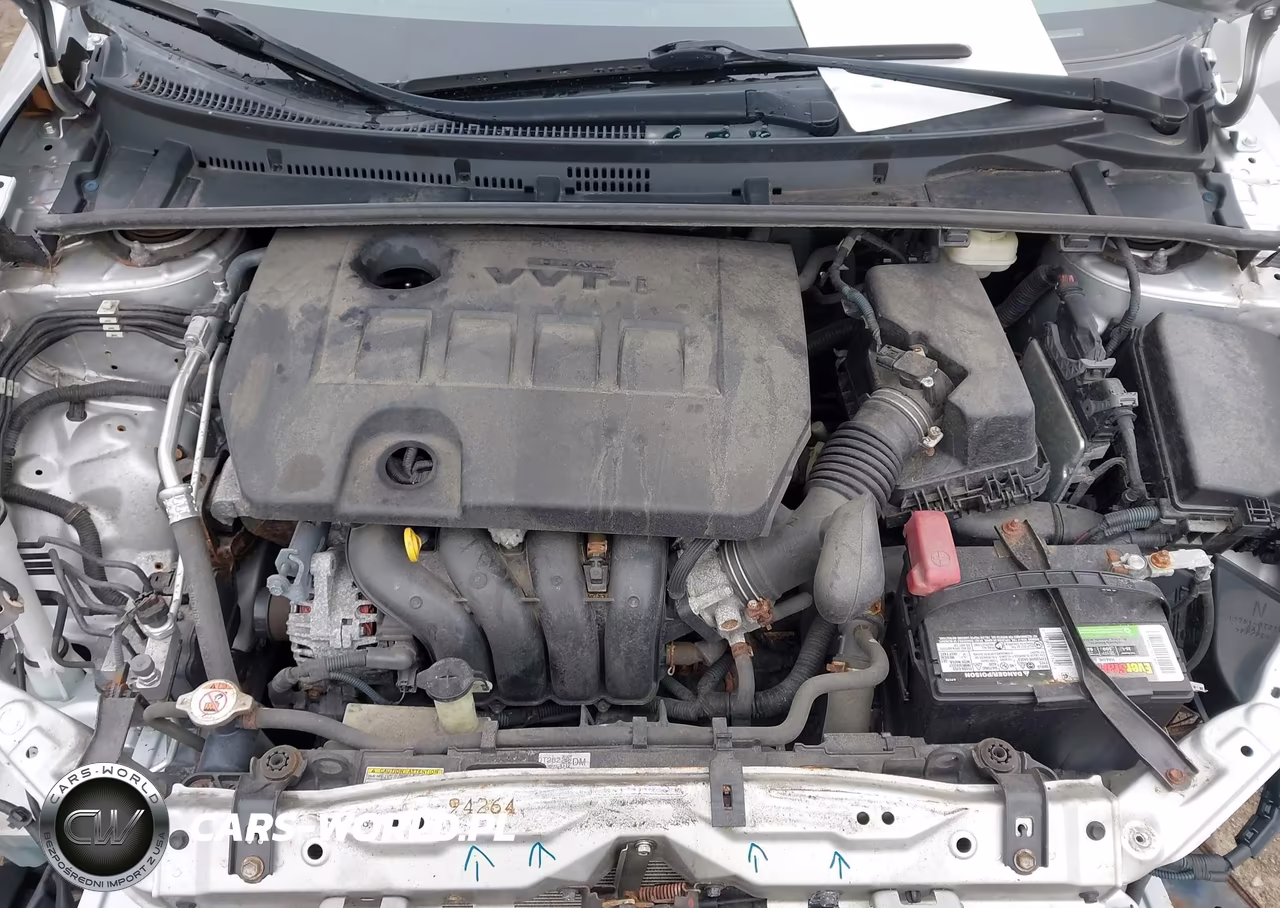 2017 Toyota Corolla Le VIN:2T1BURHEXHC863617 - 10