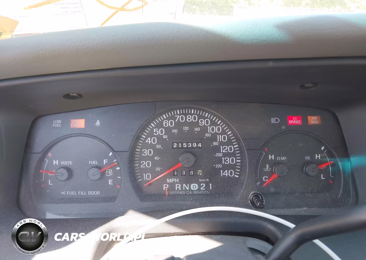 2003 Ford Crown Victoria Police VIN:2FAHP71W03X153239 - 7
