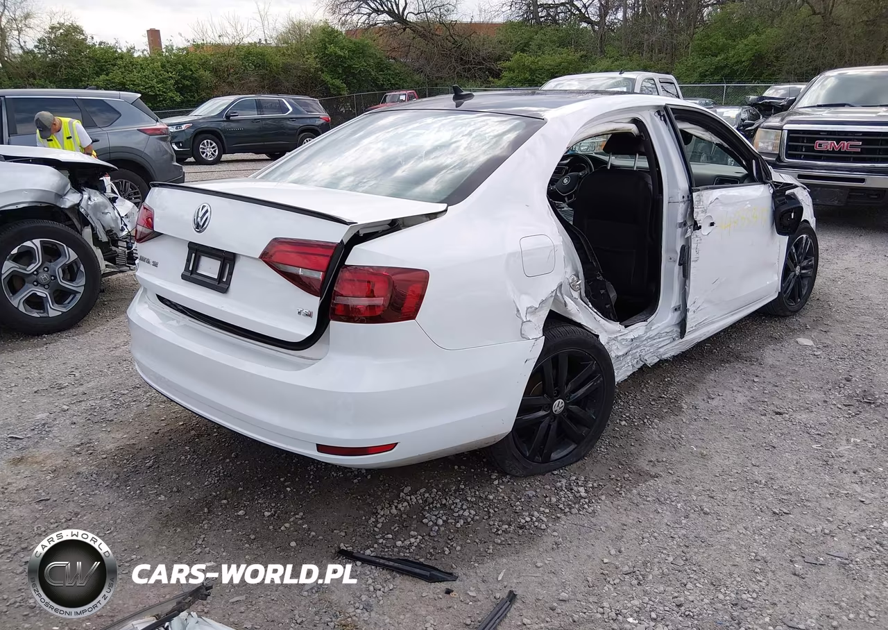 2018 Volkswagen Jetta 1.8T Se Sport VIN:3VWD17AJ0JM221446 - 4