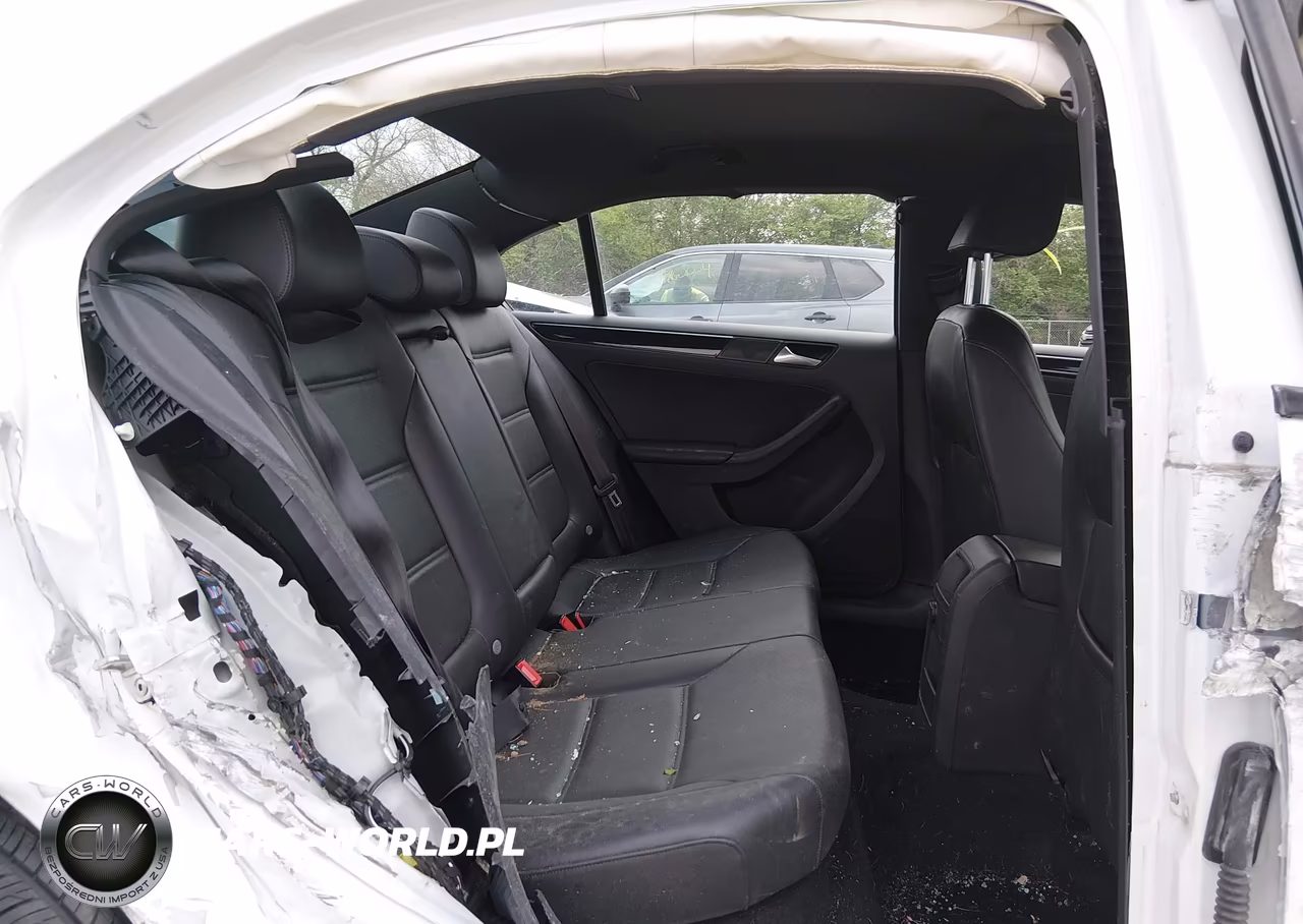 2018 Volkswagen Jetta 1.8T Se Sport VIN:3VWD17AJ0JM221446 - 8