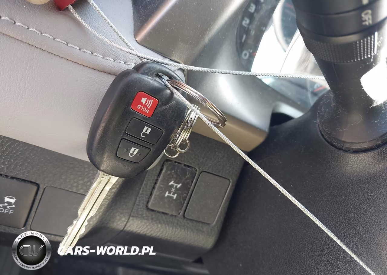 2013 Toyota Rav4 Xle VIN:2T3RFREV0DW051174 - 11