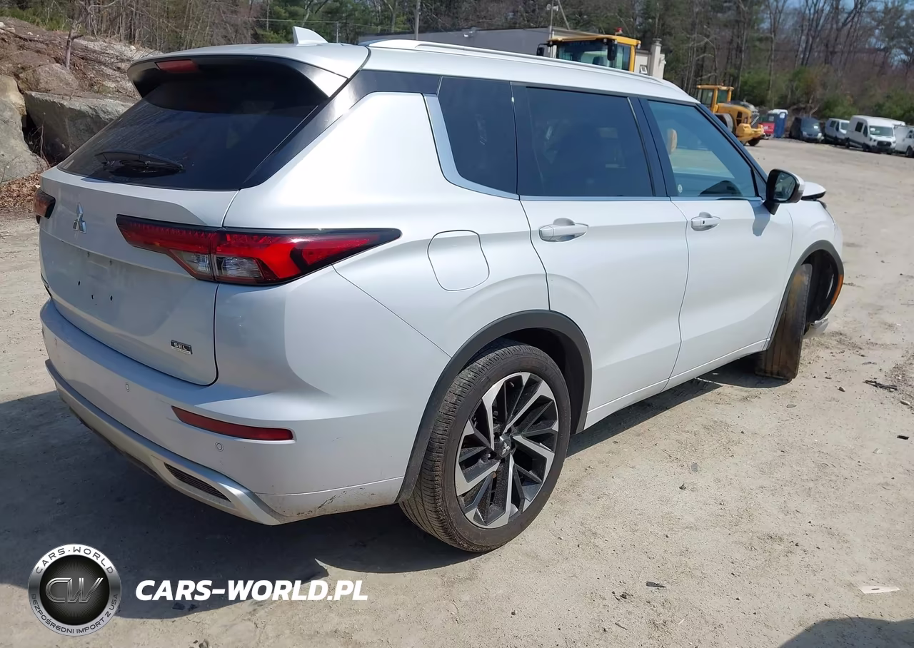 2022 Mitsubishi Outlander Sel 2.5 S-Awc-Sel Launch Edition S-Awc-Sel Special Edition S-Awc VIN:JA4J4VA86NZ005498 - 4