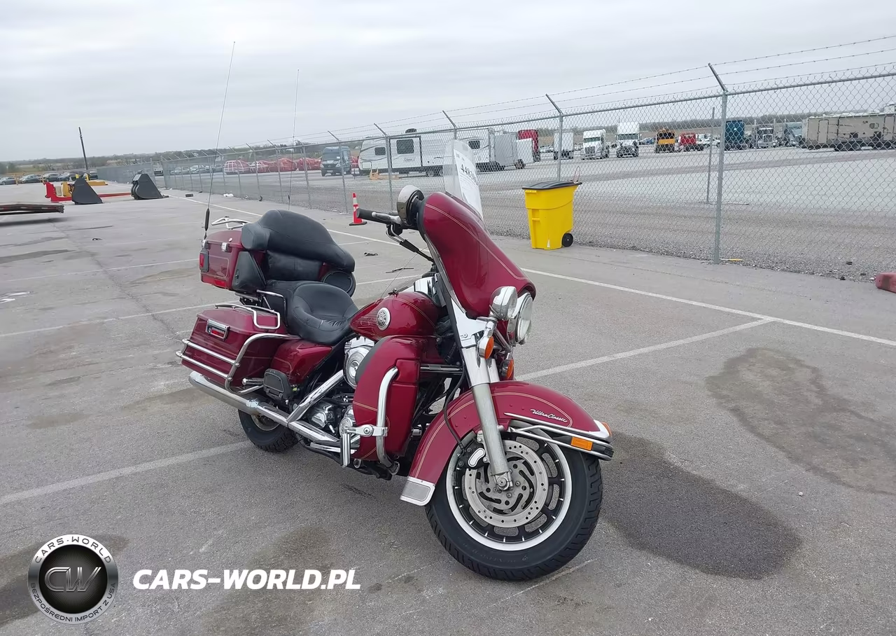 2004 Harley-Davidson Flhtcui