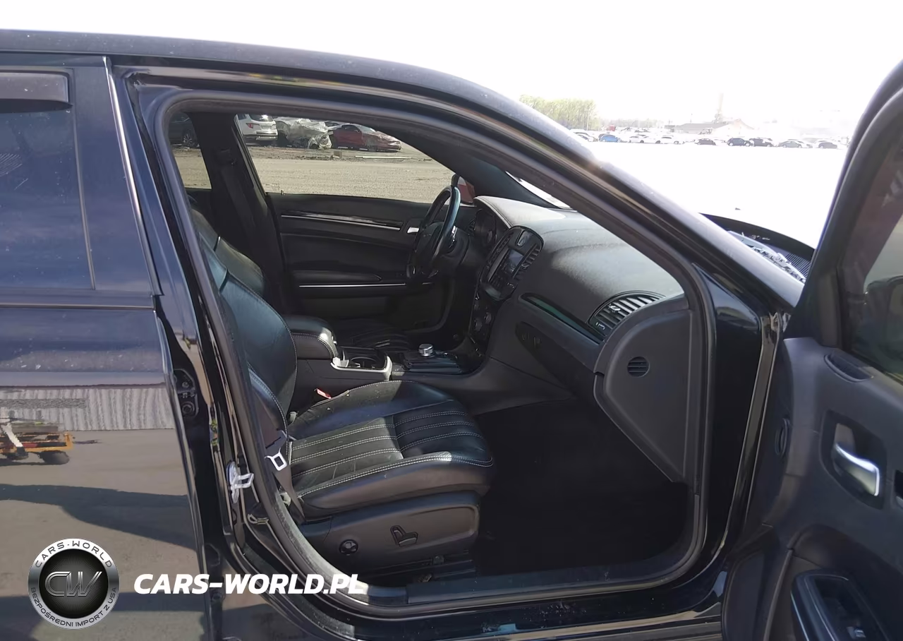 2017 Chrysler 300 300S Awd VIN:2C3CCAGG6HH597616 - 5