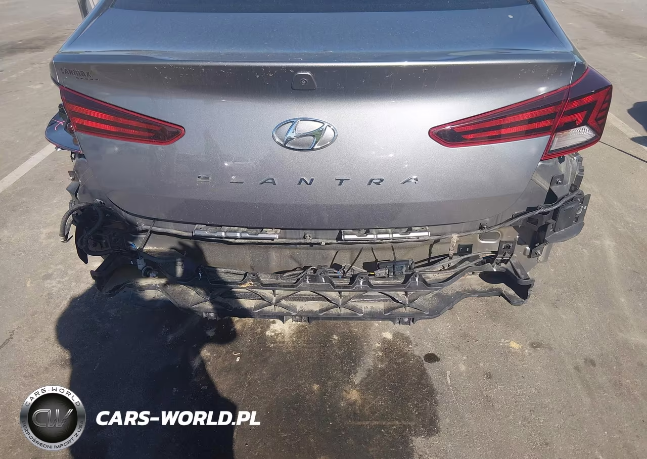2019 Hyundai Elantra Value Edition VIN:5NPD84LF5KH463873 - 6