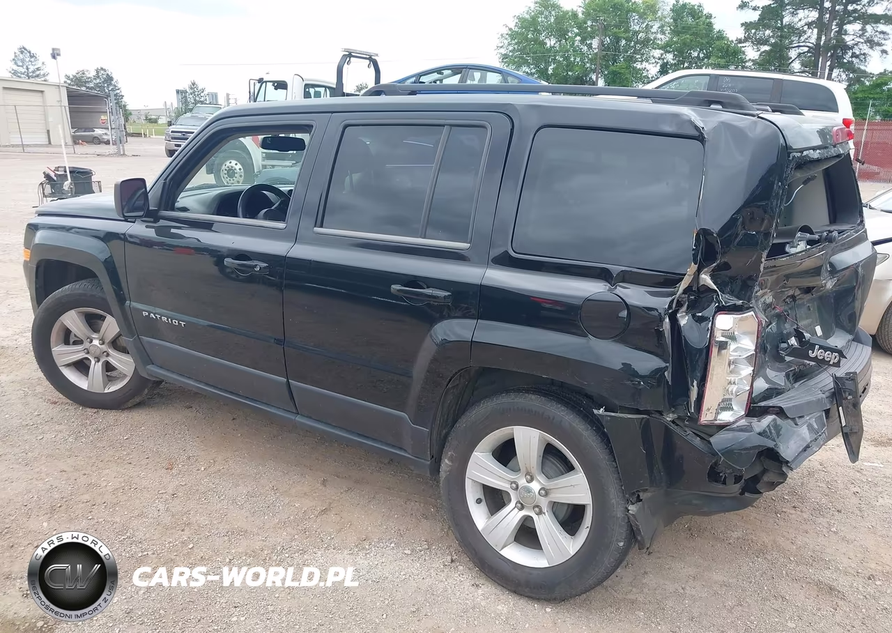 2014 Jeep Patriot Latitude VIN:1C4NJPFA7ED508476 - 3
