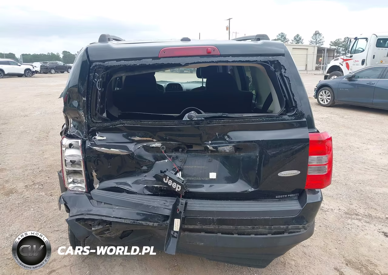 2014 Jeep Patriot Latitude VIN:1C4NJPFA7ED508476 - 6