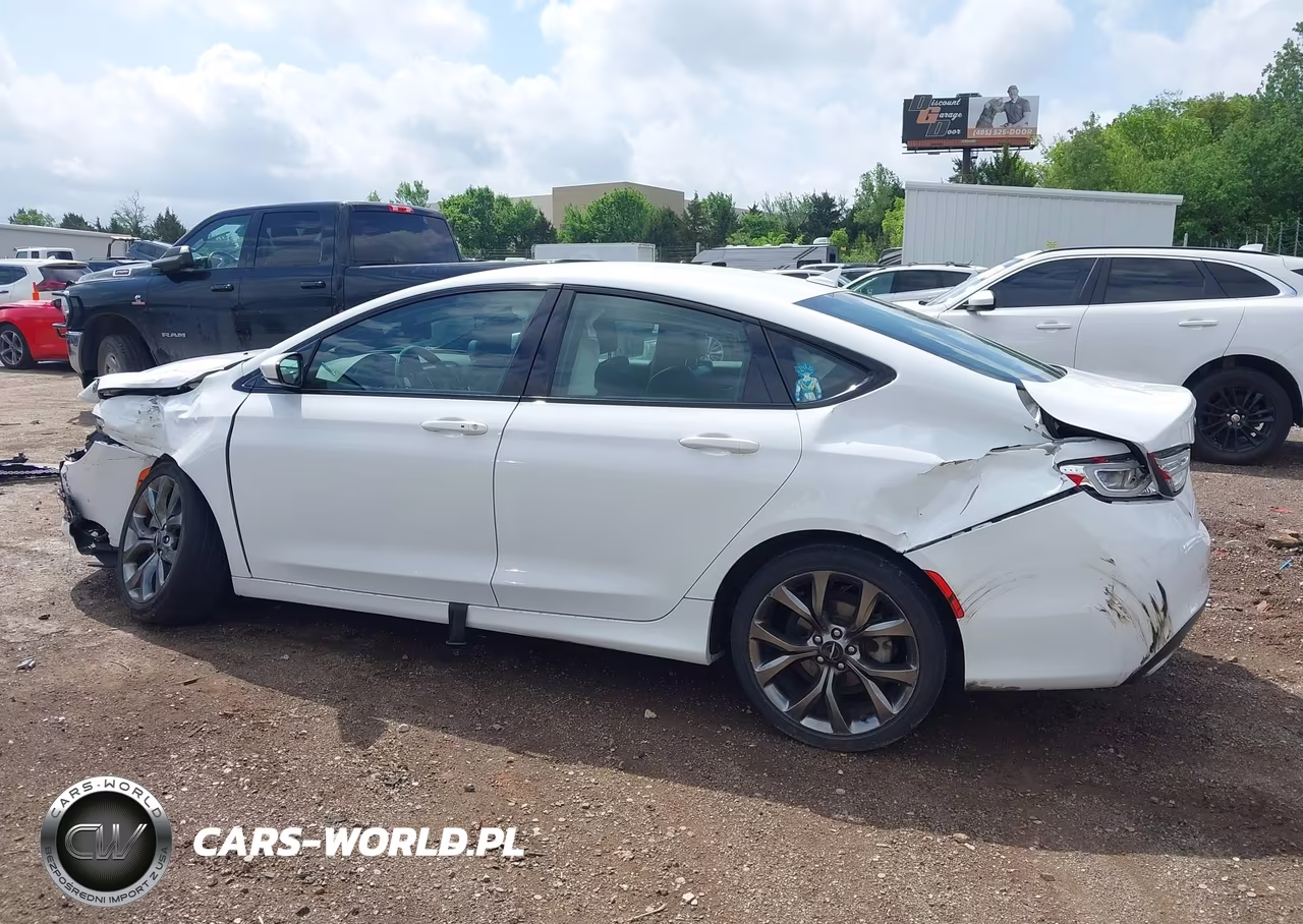2015 Chrysler 200 S VIN:1C3CCCBB4FN626641 - 15