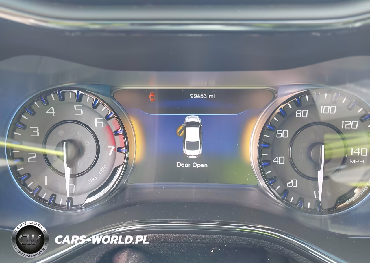 2015 Chrysler 200 S VIN:1C3CCCBB4FN626641 - 7
