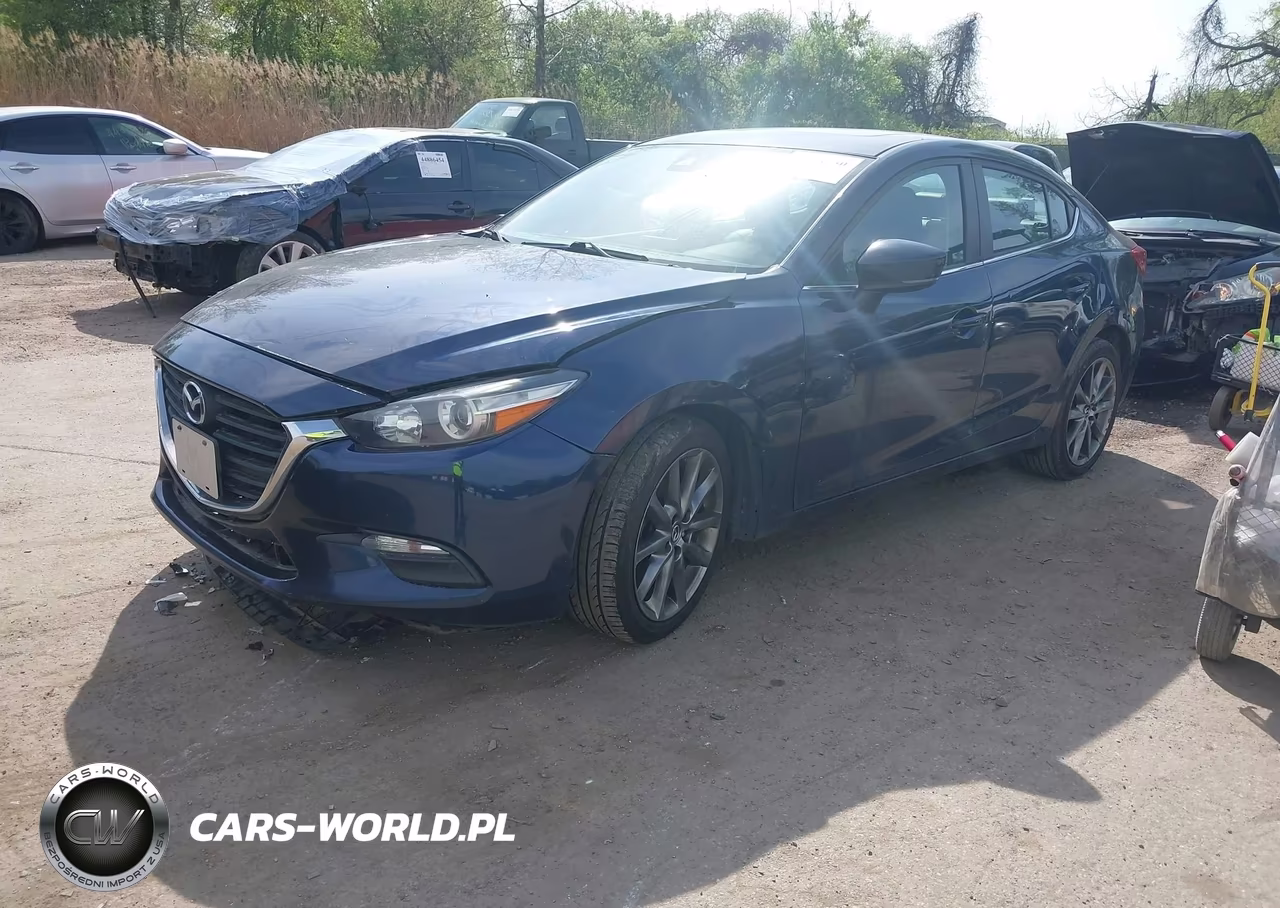 2018 Mazda Mazda3 Touring VIN:3MZBN1V39JM238329 - 2