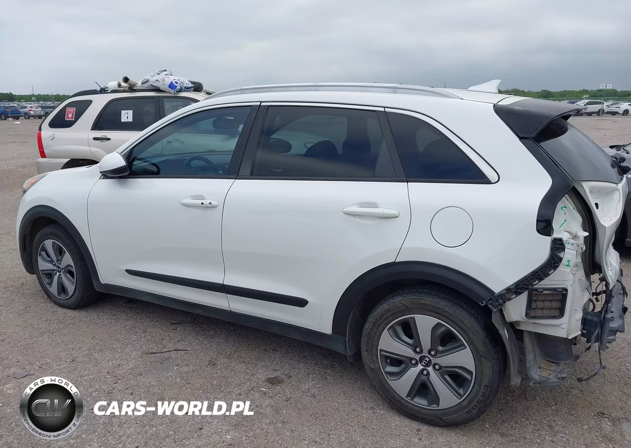 2019 Kia Niro Fe VIN:KNDCB3LC1K5347650 - 14