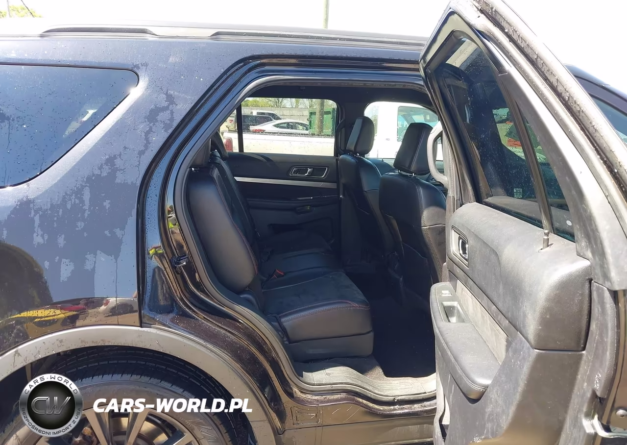 2019 Ford Explorer Xlt VIN:1FM5K7D89KGA39913 - 8