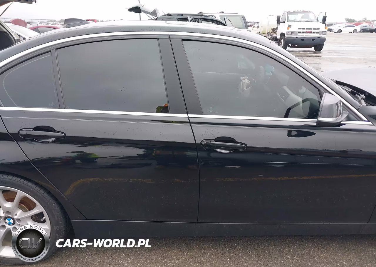 2015 BMW 320I VIN:WBA3B1G56FNT64477 - 13