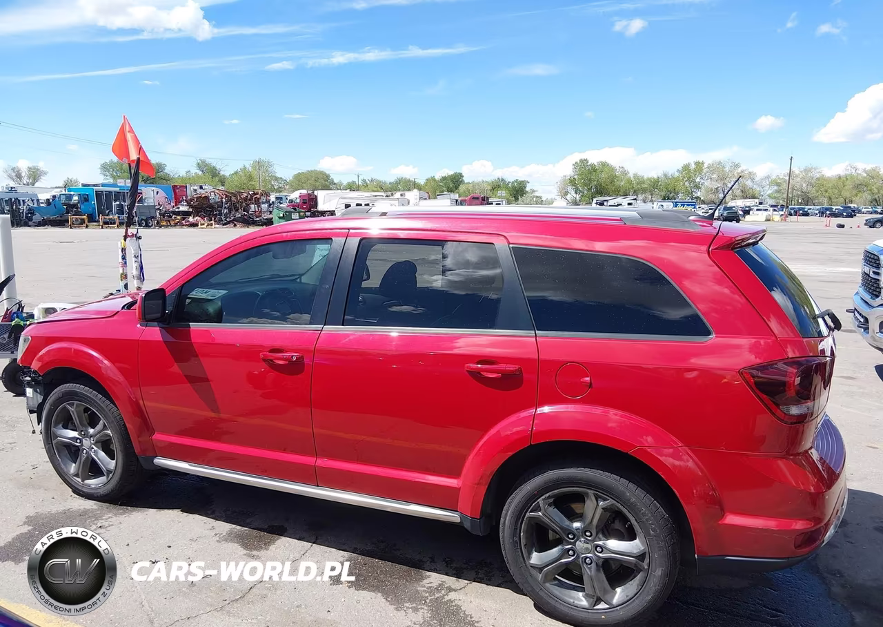 2015 Dodge Journey Crossroad VIN:3C4PDDGG9FT675855 - 15
