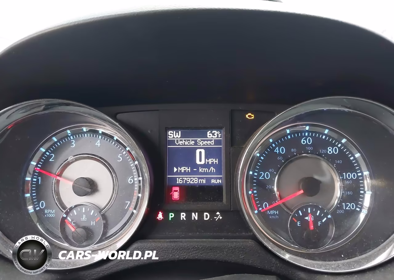 2011 Chrysler Town & Country Touring-L VIN:2A4RR8DG9BR667218 - 7