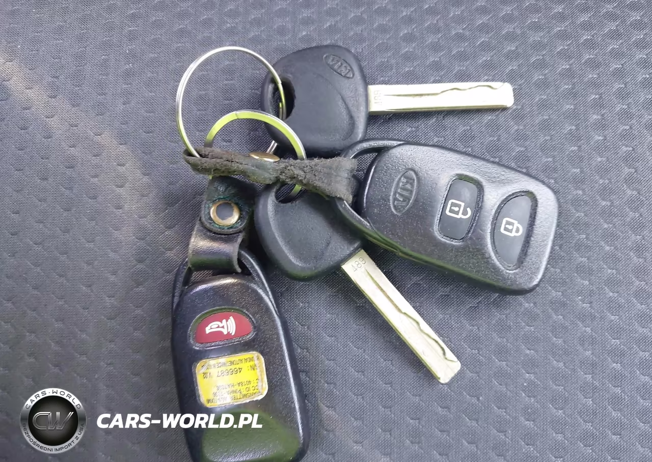 2013 Kia Sorento Lx VIN:5XYKT4A63DG345873 - 11