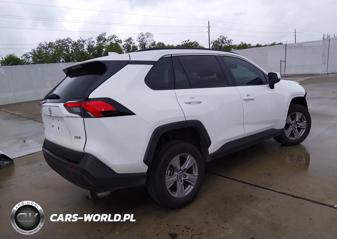 2025 Toyota Rav4 Xle VIN:2T3W1RFV0SW384195 - 4