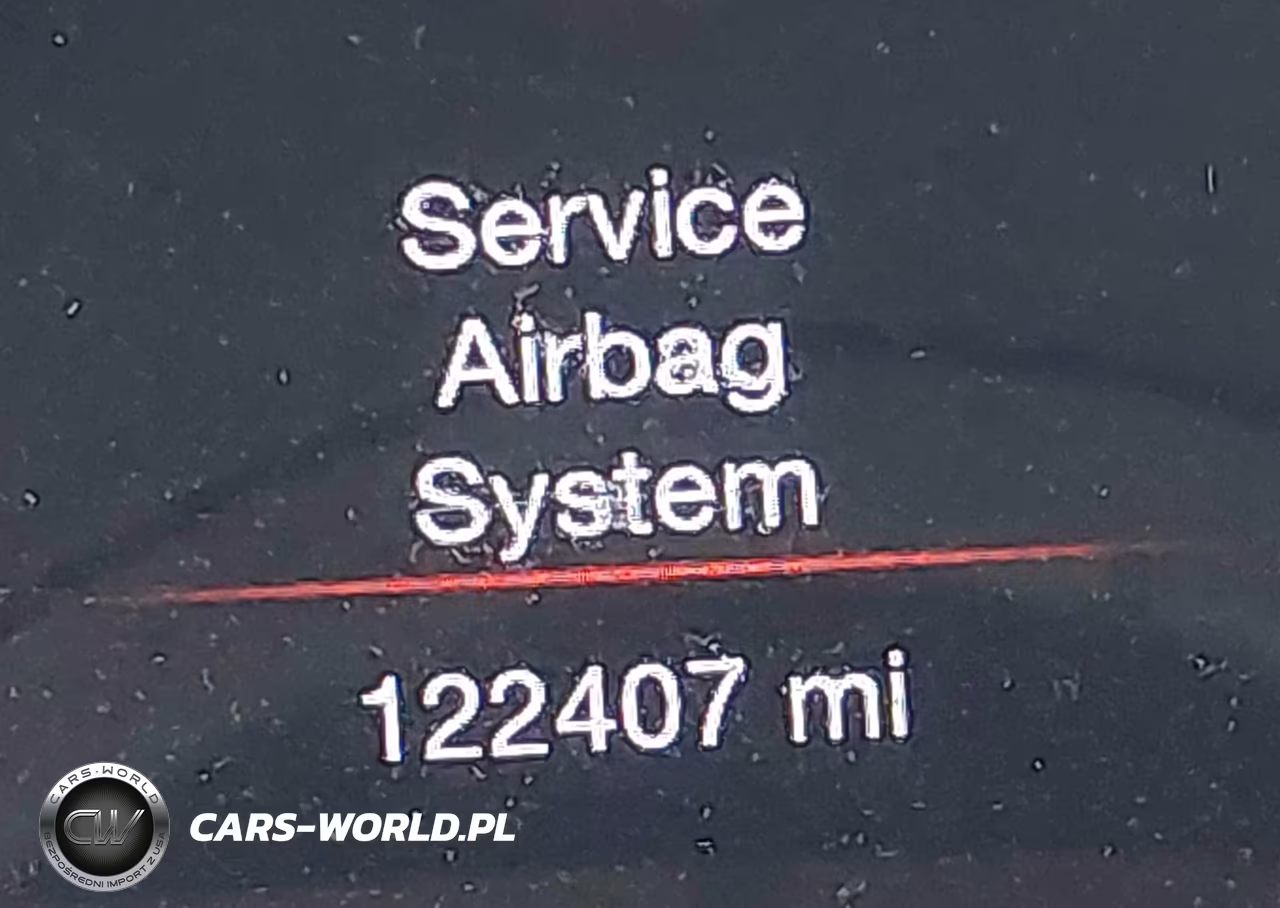 2017 Jeep Grand Cherokee Altitude 4X4 VIN:1C4RJFAG1HC910642 - 15