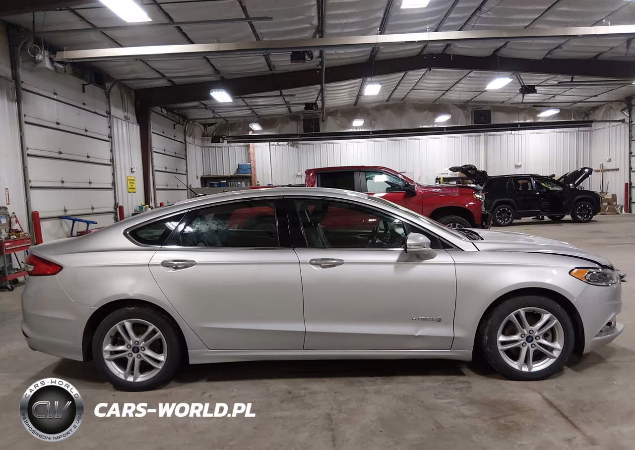 2018 Ford Fusion Hybrid Se VIN:3FA6P0LU9JR118267 - 13