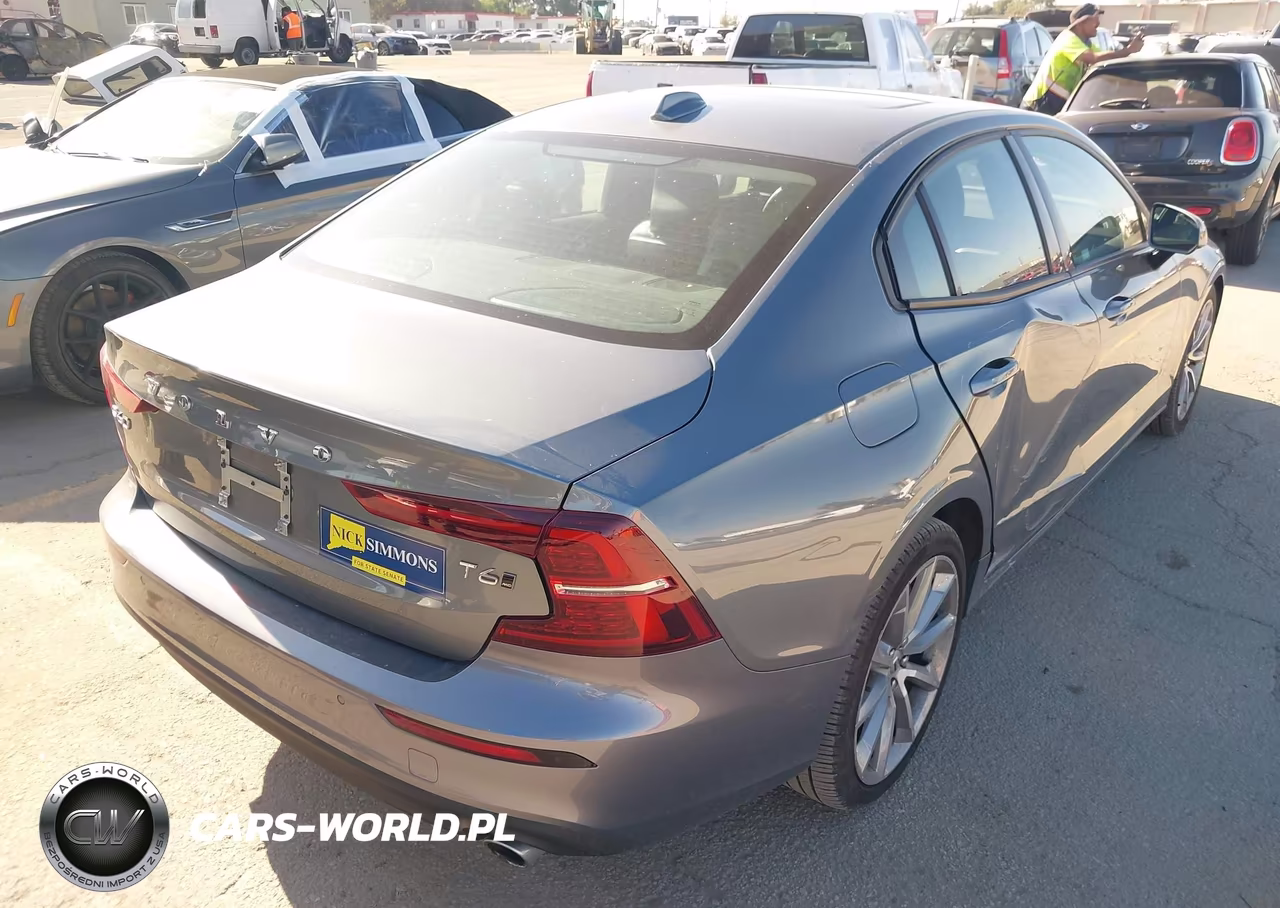 2020 Volvo S60 T6 Momentum VIN:7JRA22TK6LG067061 - 4