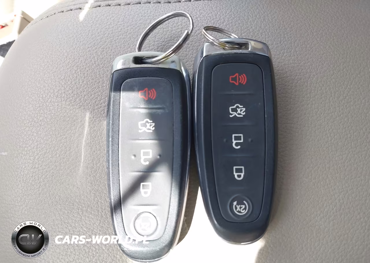 2016 Ford Escape Titanium VIN:1FMCU0JX0GUB97697 - 11