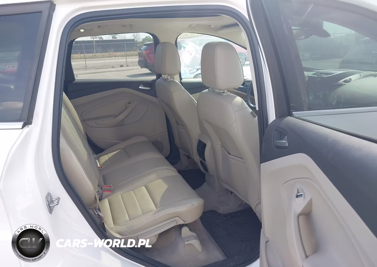 2016 Ford Escape Titanium VIN:1FMCU0JX0GUB97697 - 8