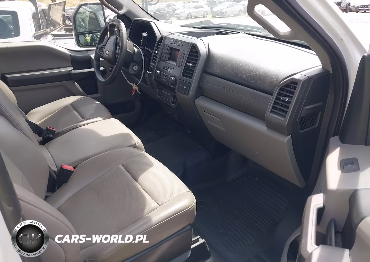 2020 Ford F-550 Chassis Xl VIN:1FDUF5GT6LDA04026 - 7