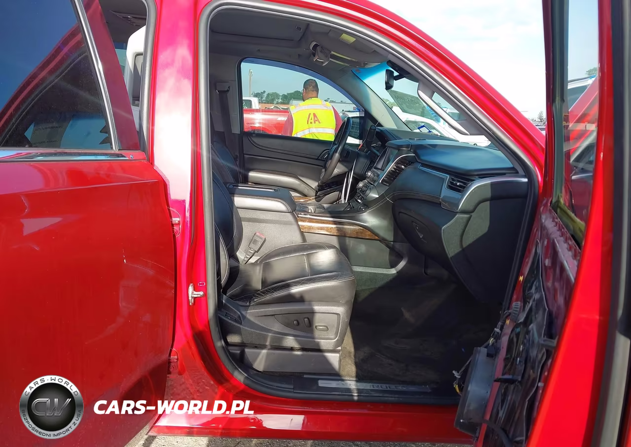 2015 Chevrolet Tahoe Lt VIN:1GNSKBKC5FR661511 - 5