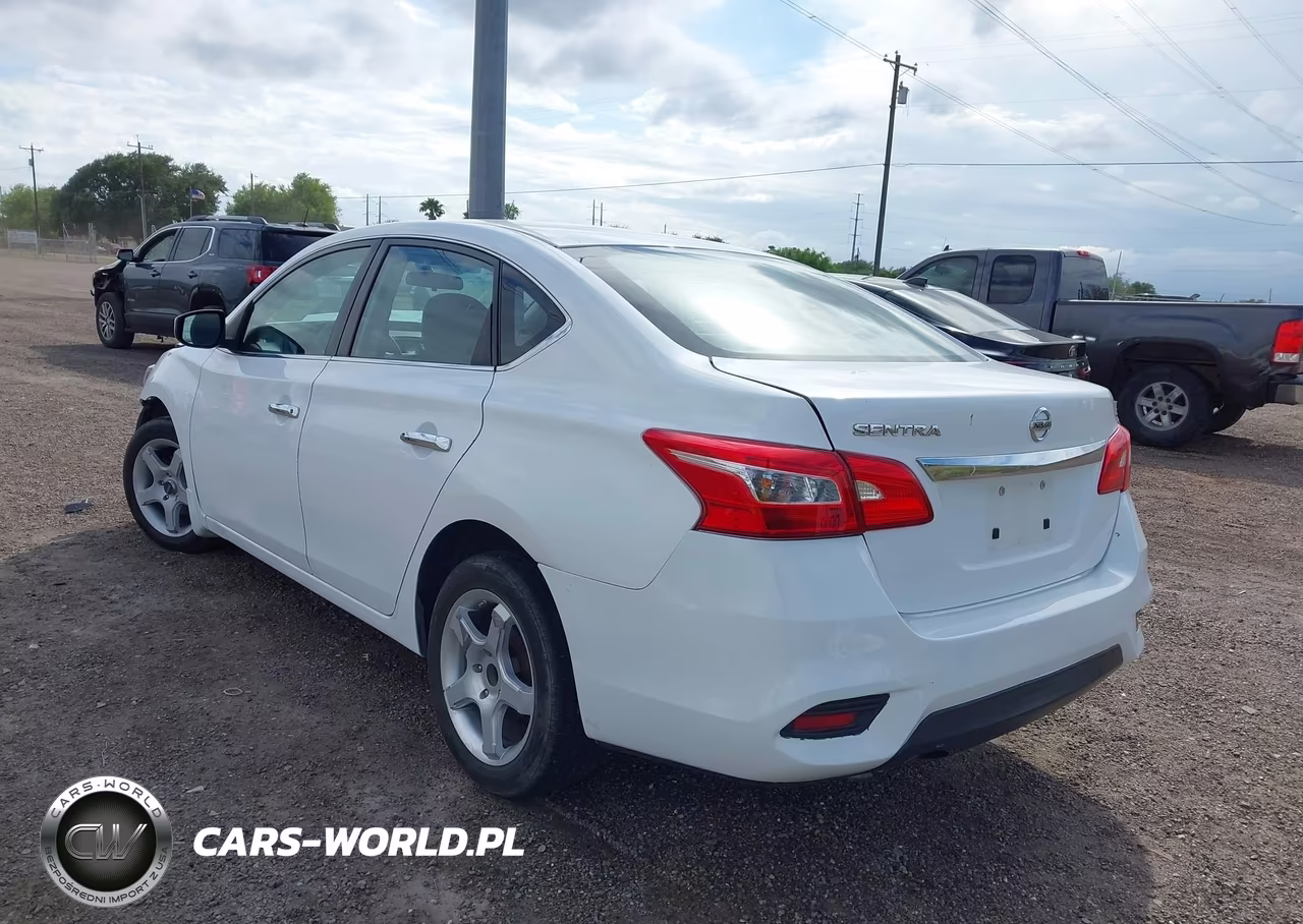 2016 Nissan Sentra S VIN:3N1AB7AP8GY306837 - 3