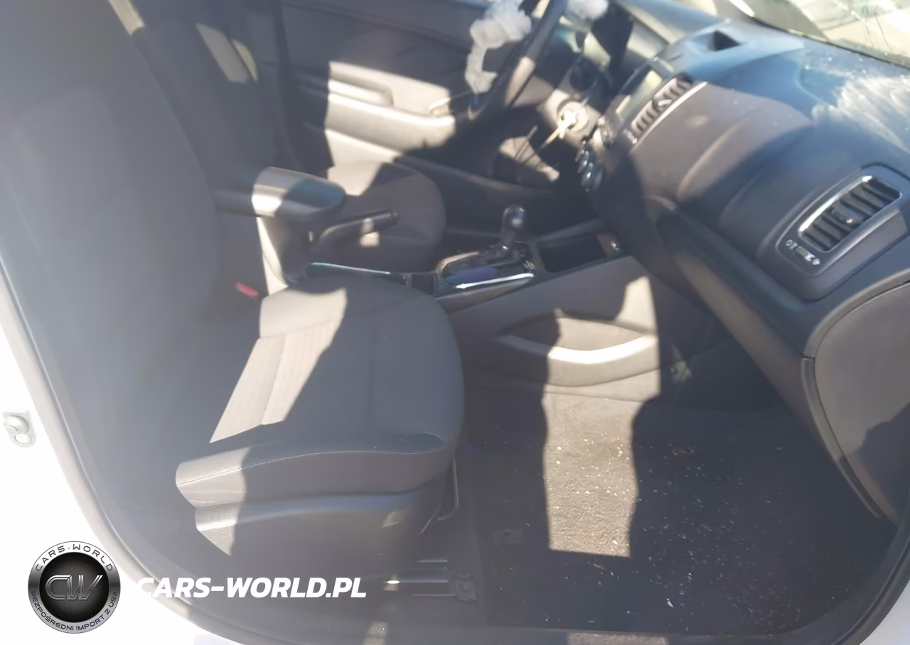 2018 Kia Forte Lx VIN:3KPFL4A78JE253287 - 5