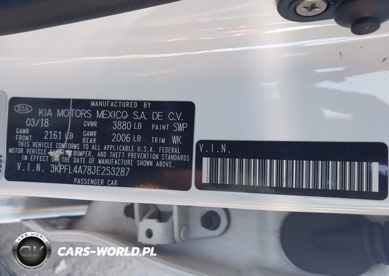 2018 Kia Forte Lx VIN:3KPFL4A78JE253287 - 9