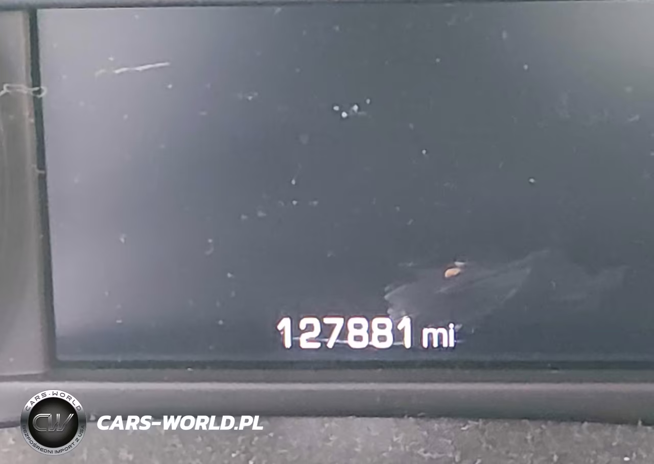 2018 Chevrolet Silverado 1500 High Country VIN:3GCUKTEJ3JG160630 - 15