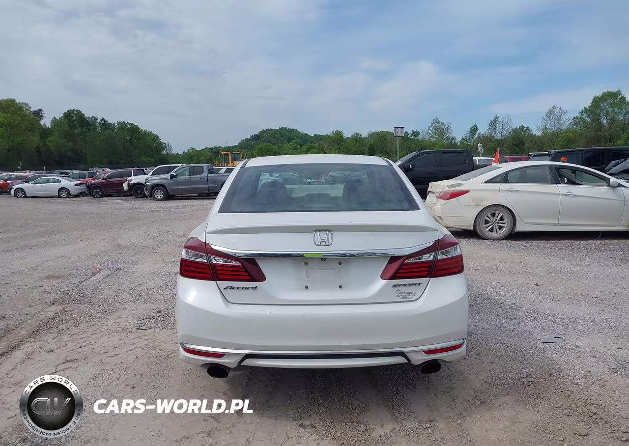 2016 Honda Accord Sport VIN:1HGCR2F63GA203092 - 17