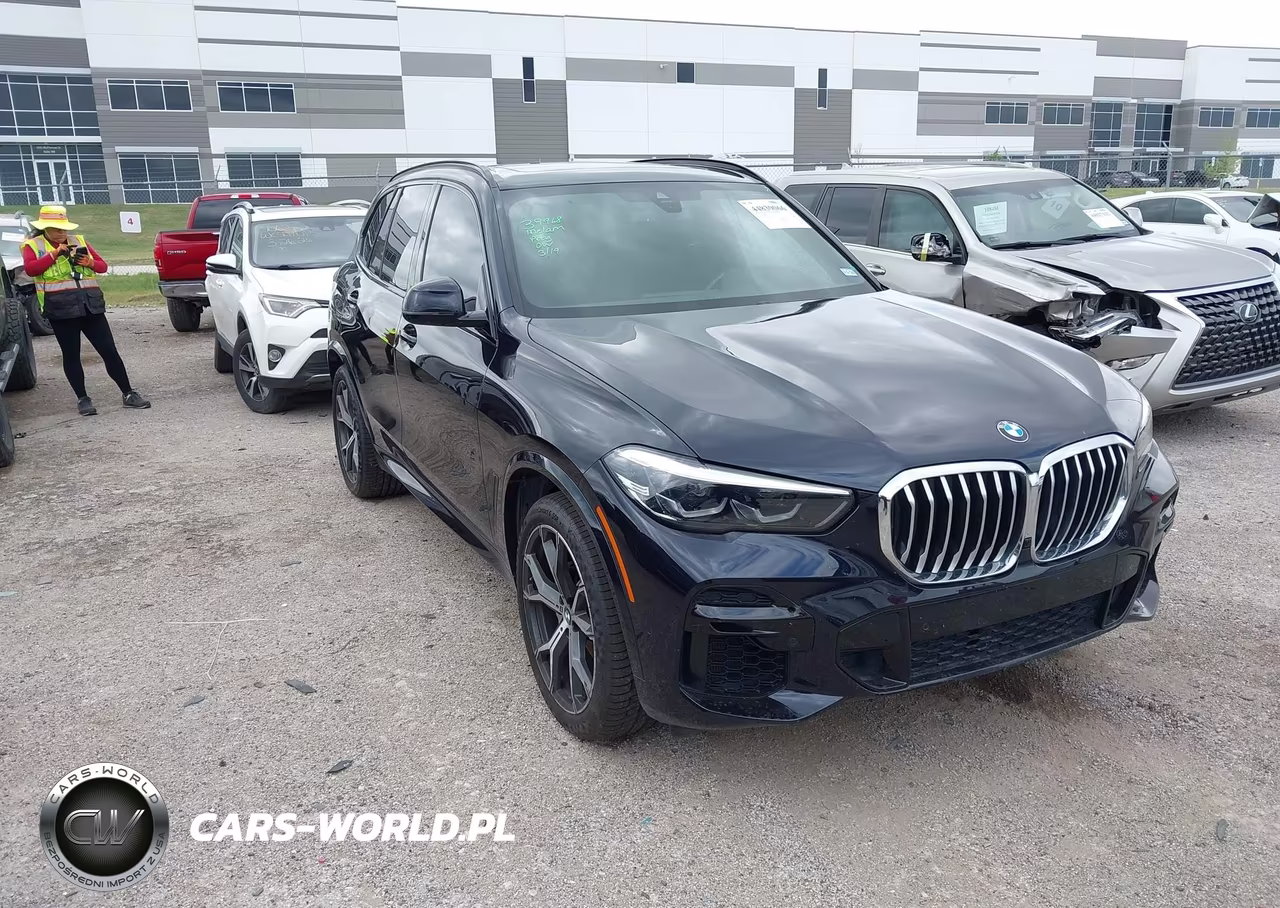 2023 BMW X5 xDrive40I – zdjęcie 1 z 17