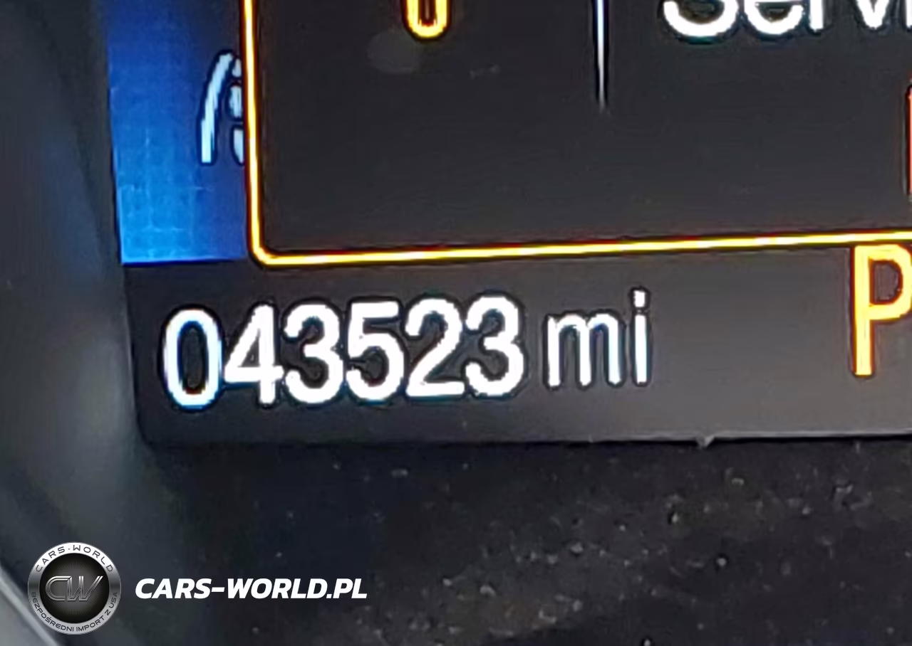 2019 Ford Escape Titanium VIN:1FMCU9J97KUA03245 - 16