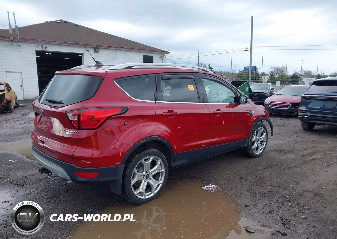 2019 Ford Escape Titanium VIN:1FMCU9J97KUA03245 - 4