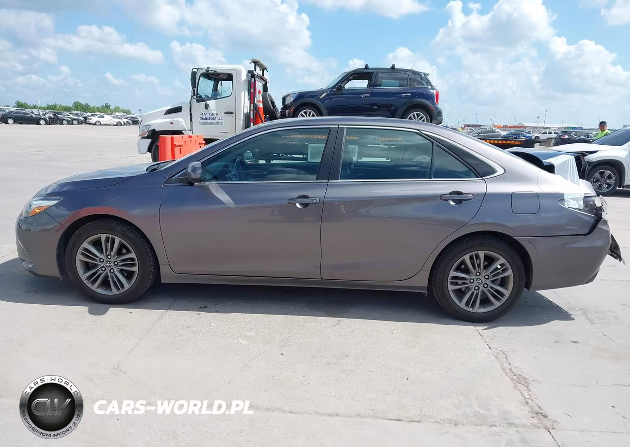 2015 Toyota Camry Se VIN:4T1BF1FK3FU971447 - 14