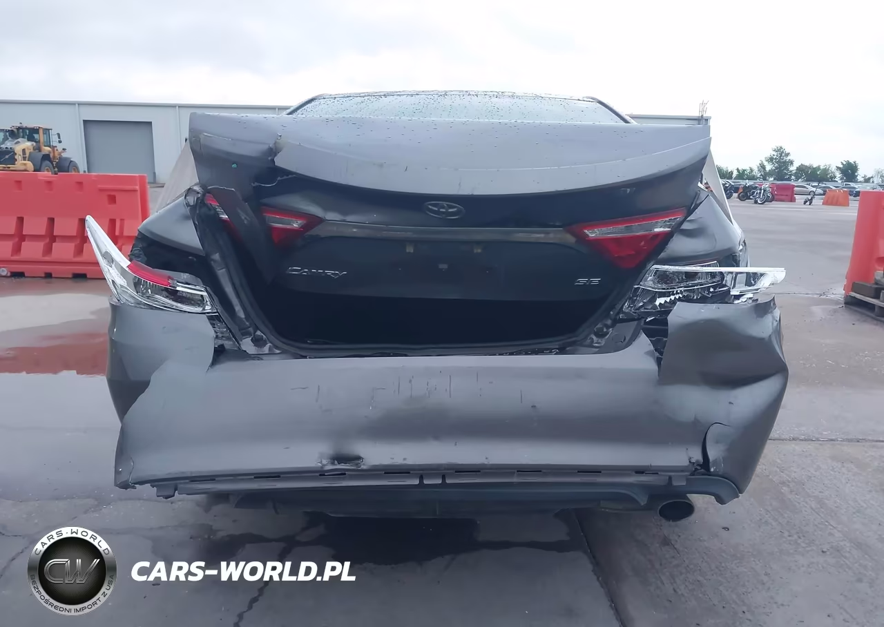 2015 Toyota Camry Se VIN:4T1BF1FK3FU971447 - 16